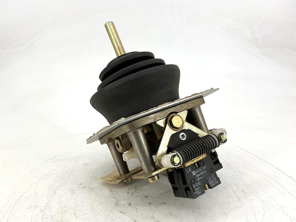 Used Telemechanique XKD-F11130130 Joystick Controller XKDF11130130