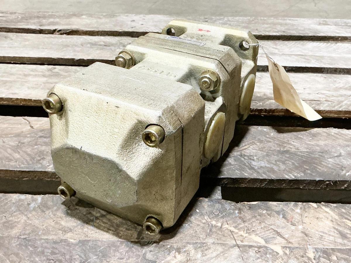 Used Haldex Hydraulics GPA3-25-63-E-30-L Gear Pump