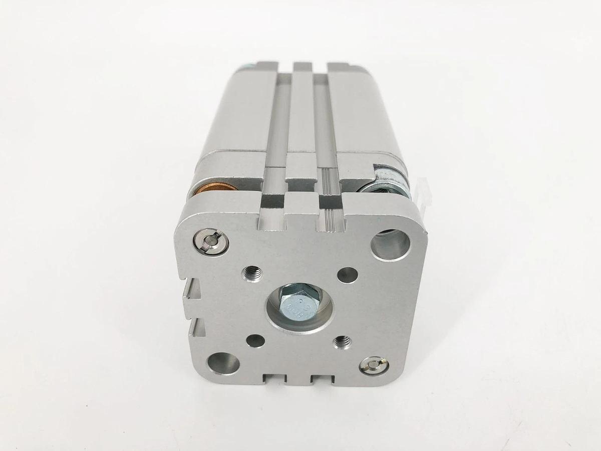 New Festo ADVUL-40-50-P-A Pneumatic Cylinder 156891 10bar - No Box
