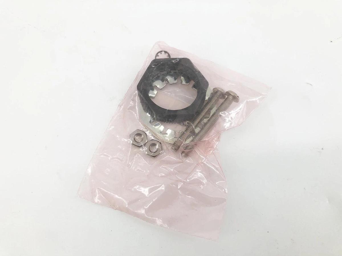 New Banner Engineering SM912LVQD Photoelectric Sensor 10-30VDC 25336