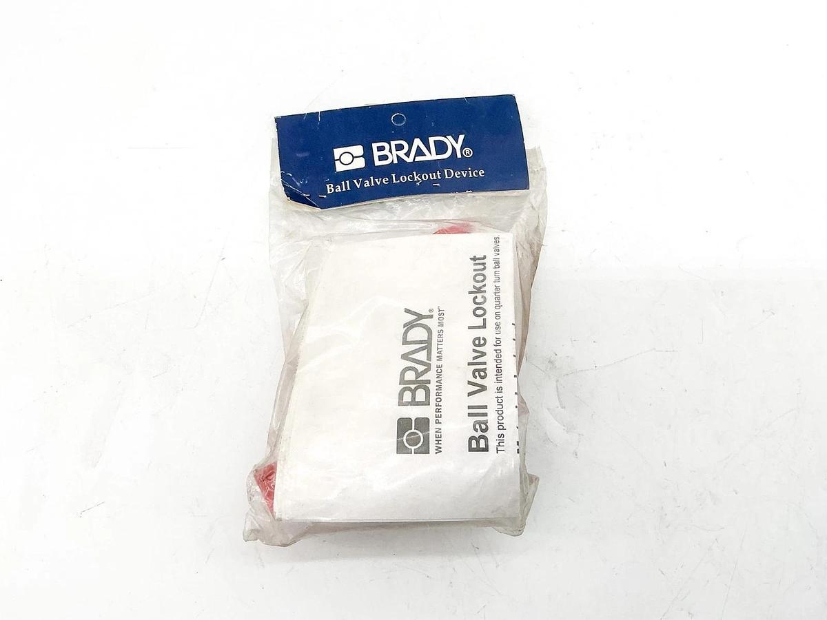 New Lot of 3 Brady 65666 Small Ball Valve Lockout 3/32" Red Nylon Y67769