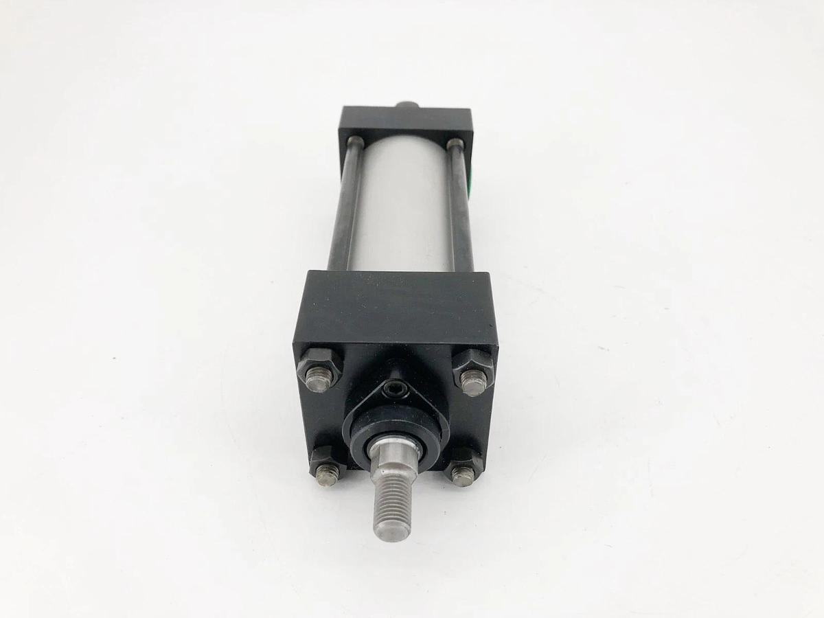 New Numatics P3AL-03A1D-CAA0 Pneumatic Cylinder 2" Bore 3" Stroke - No Box