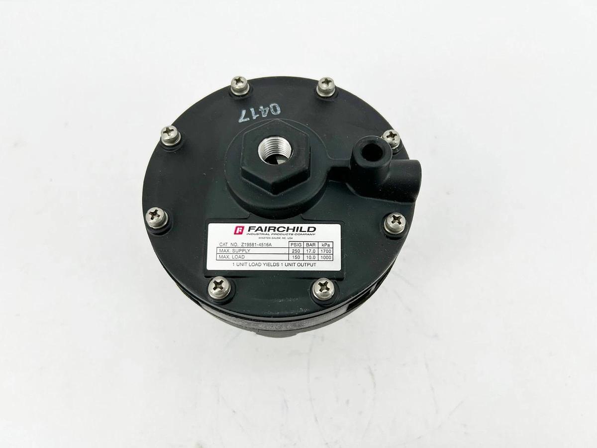 New Fairchild Z19581-4516A Volume Booster 250psig Max - No Box