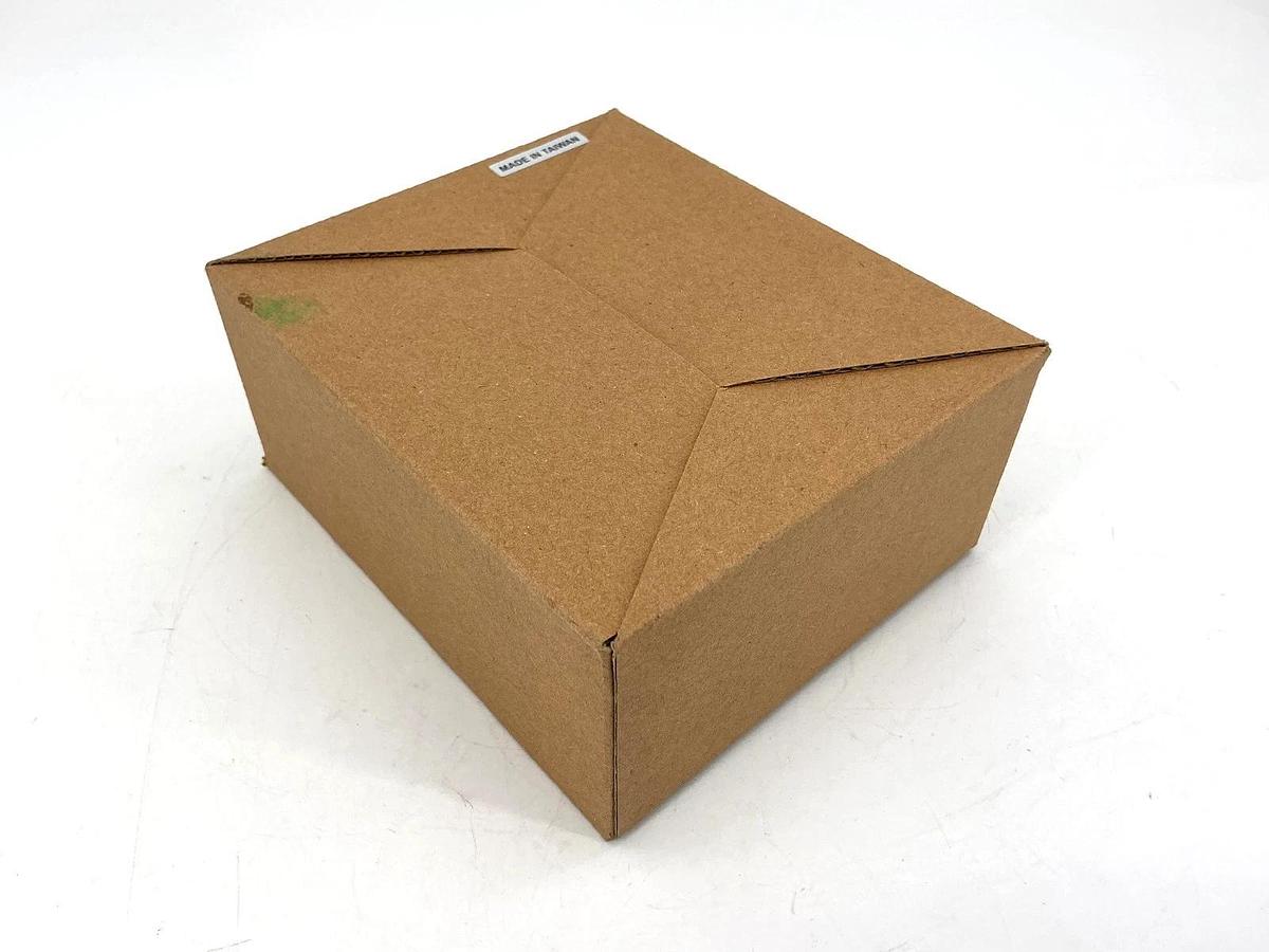 New Emerson Sola SDP-1-24-100T Power Supply 1.3A 24VDC 115/230VAC