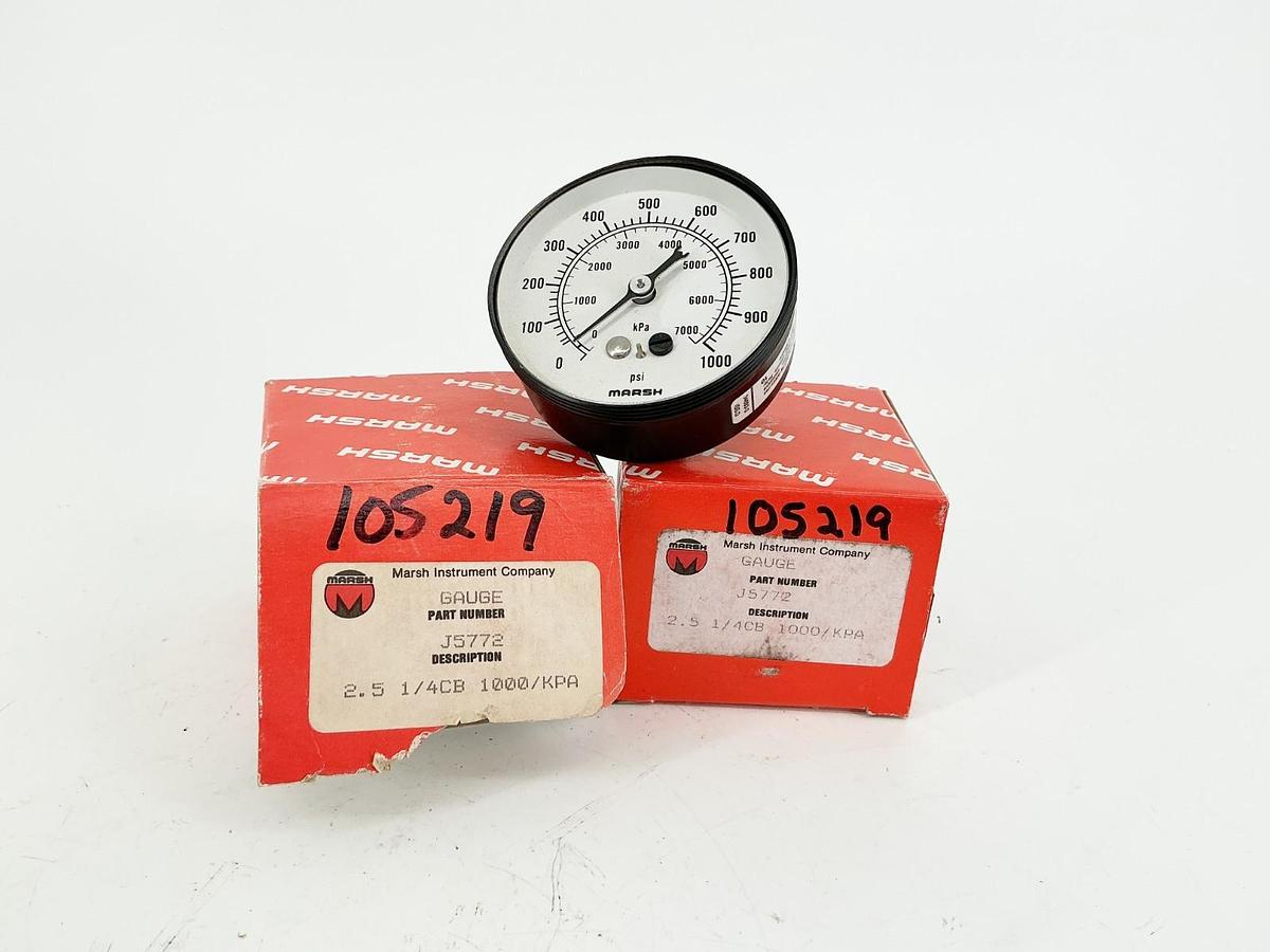New Lot of 2 Marsh Instrument Co. J5772 Pressure Gauge 2.5" 1/4CB 1000PSI