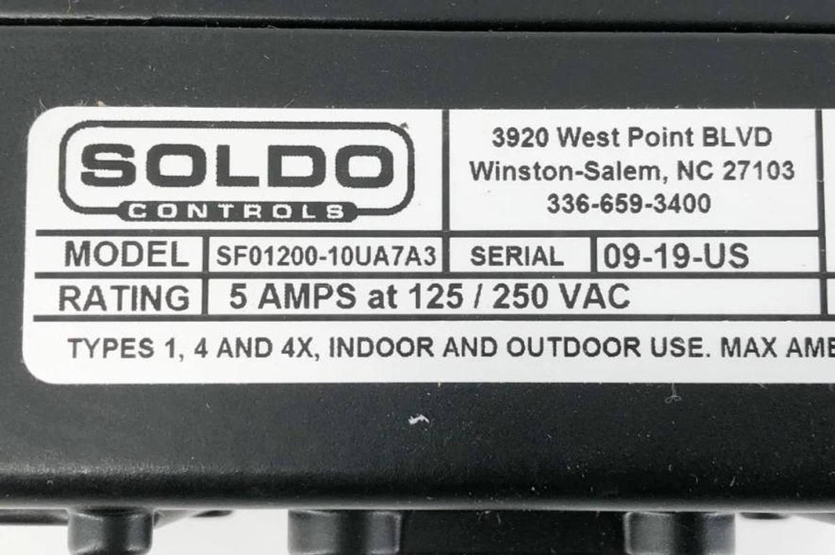 New Soldo Controls SF01200-10UA7A3 Limit Switch 5A at 125/250VAC - No Box