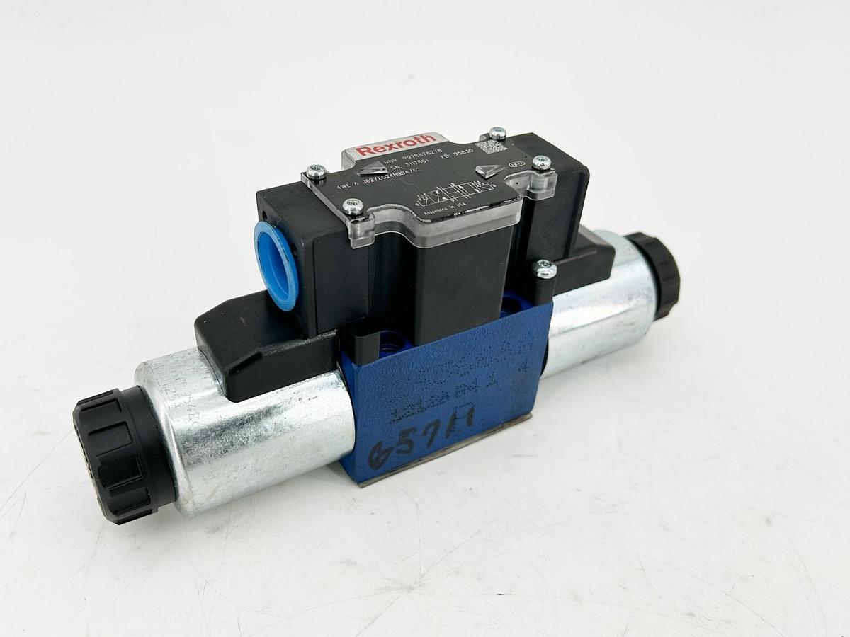 New Rexroth R978878278 4WE-6-J62/EG24N9DA/62 Directional Spool Valve  - No Box