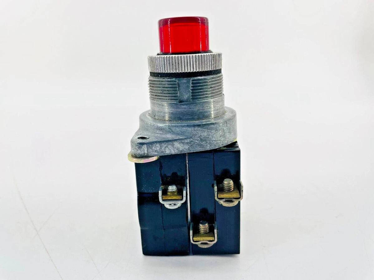 New GE 55-650375 Push Button Red 460V 60/50Hz