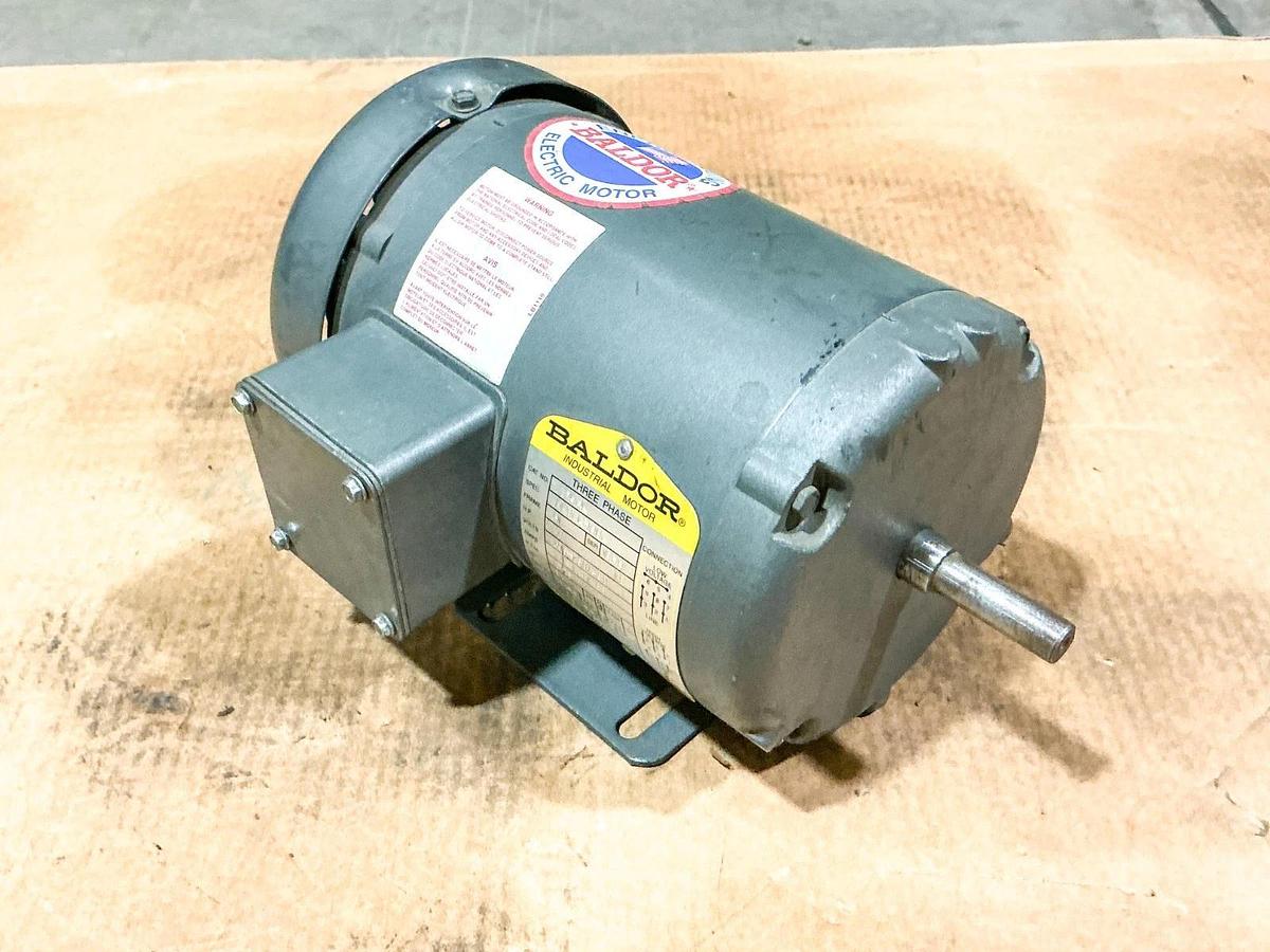 New Baldor M3454 Electric Motor .25HP 3PH 460V 1725RPM - No Box