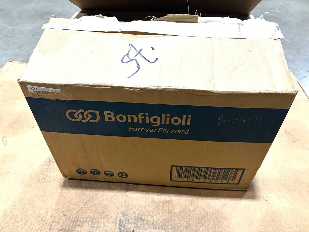 New Bonfiglioli BN71C4 3/4HP Electric Motor 230/460V 1710RPM