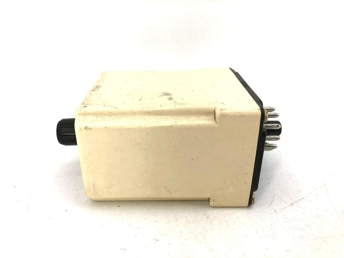 Used Square D 9050JCK-24 Ser. A Timer Relay 110VDC/120VAC 1.2-120Sec.