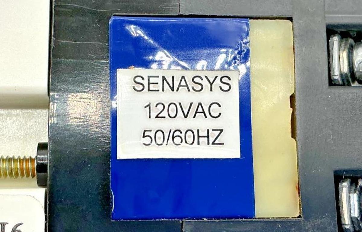 New Senasys 911ABB011BB Selector Switch Coil: 120VAC 50/60HZ MISSING KNOB No Box