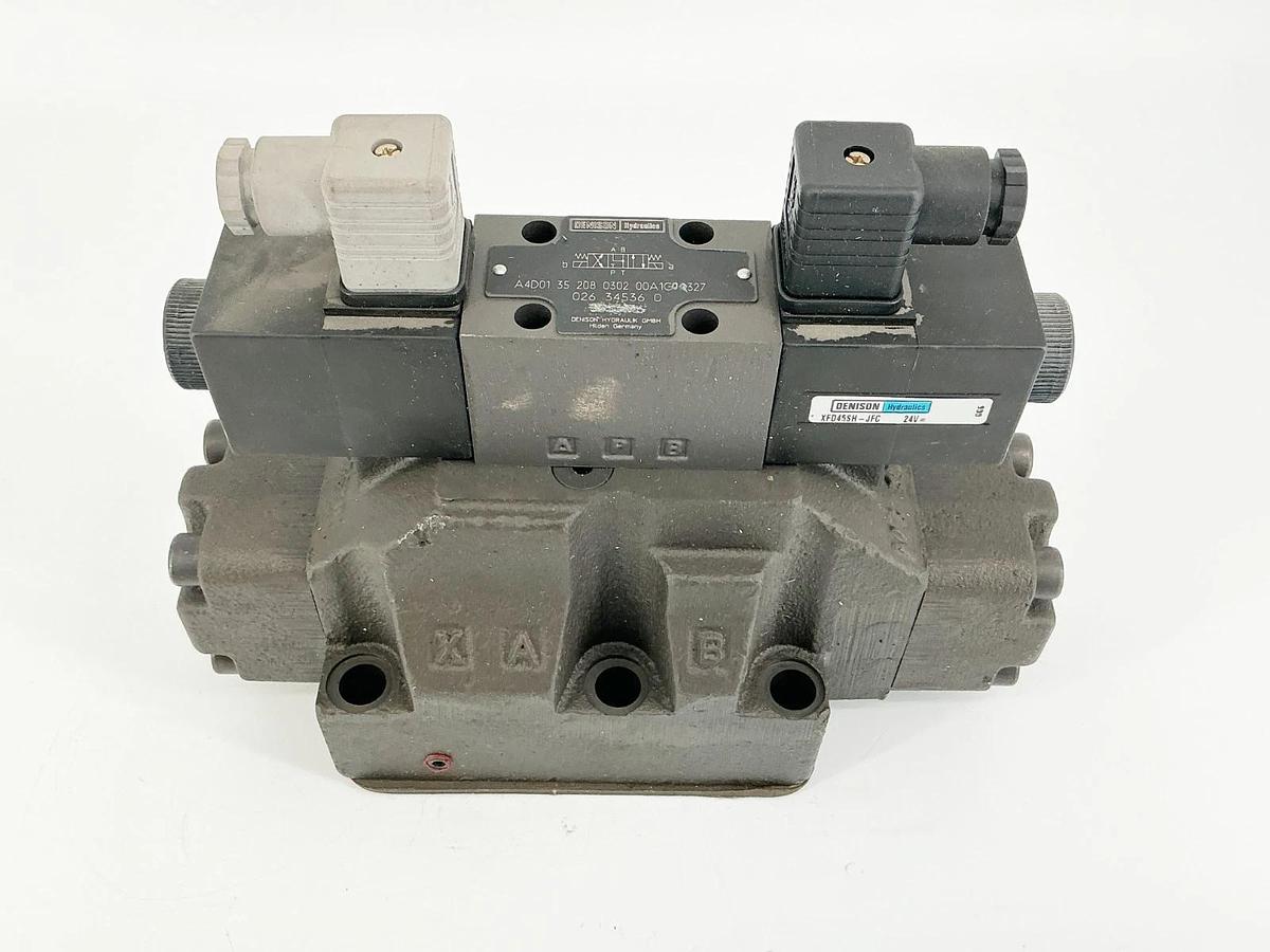 New Denison A3D06-35-B01-0303-10D1G0Q3380026-47780-H 24VDC - No Box