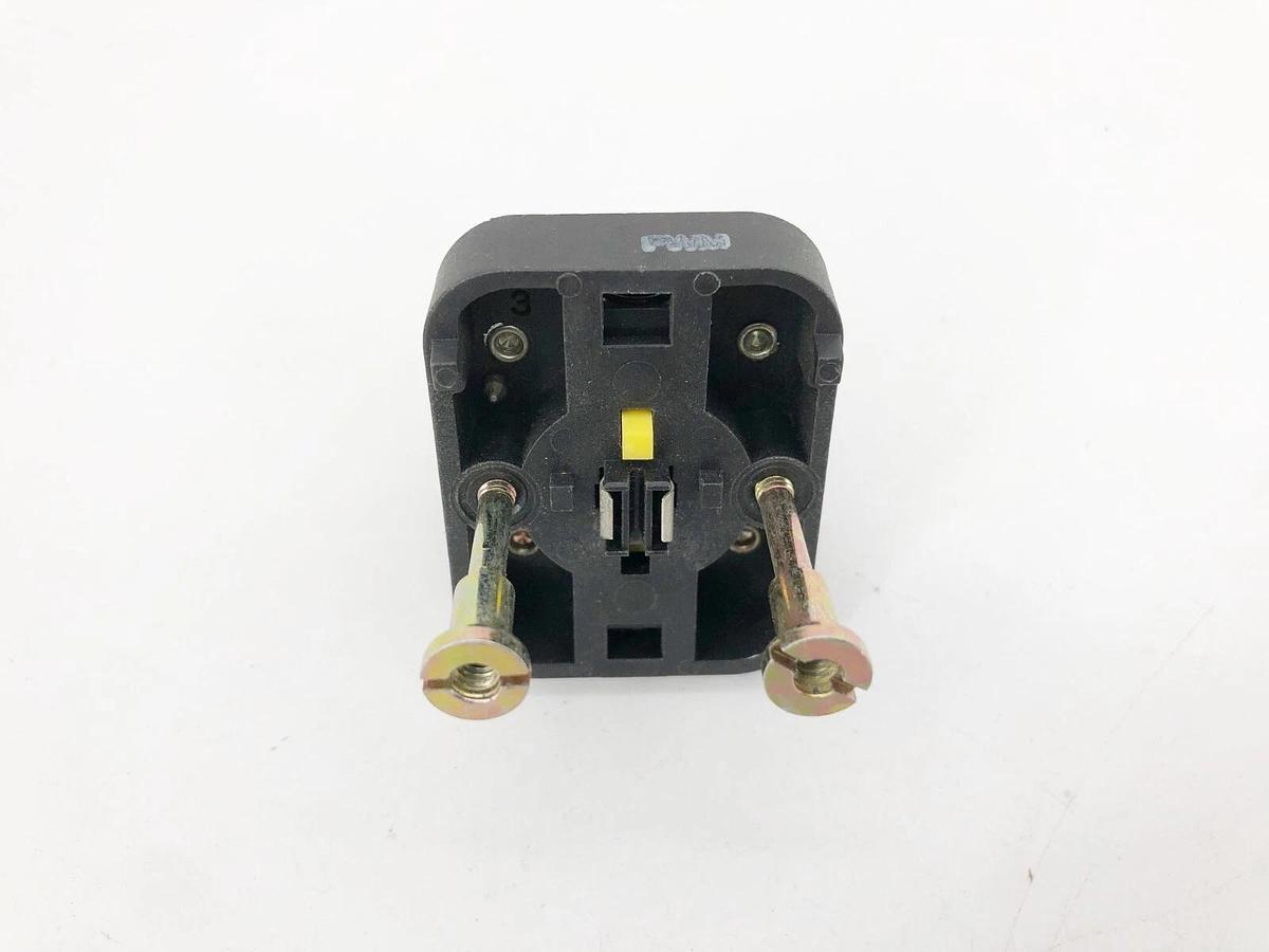 New Allen Bradley 800T-FXNQ24RA1 Ser. T Pushbutton 24V 30mm Core Only - No Box