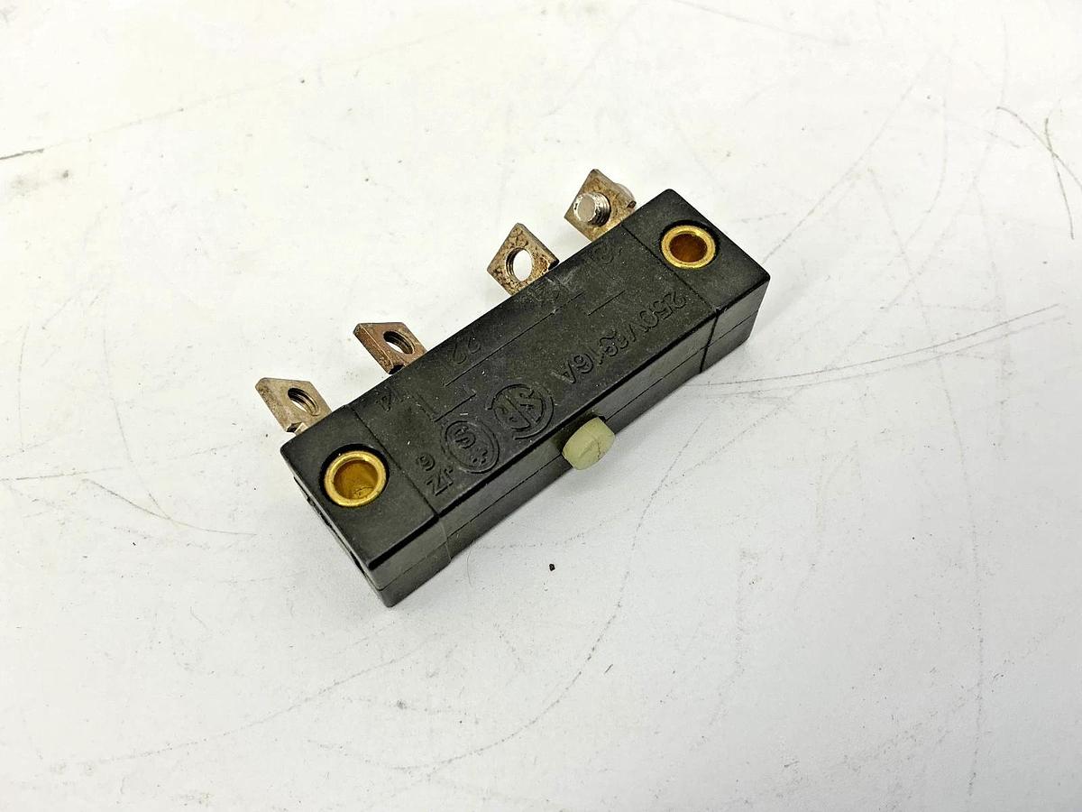 Used Euchner ES502 Switch Disconnect 16AMP 250VAC MISSING CONTACTS