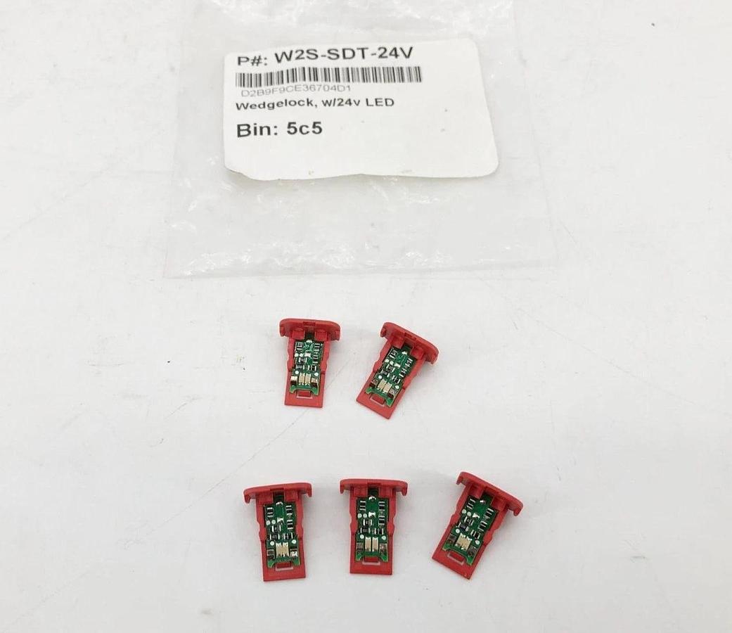 Lot of 5 New TE Connectivity W2S-SDT-24V Wedgelocks w/ 24VDC LED