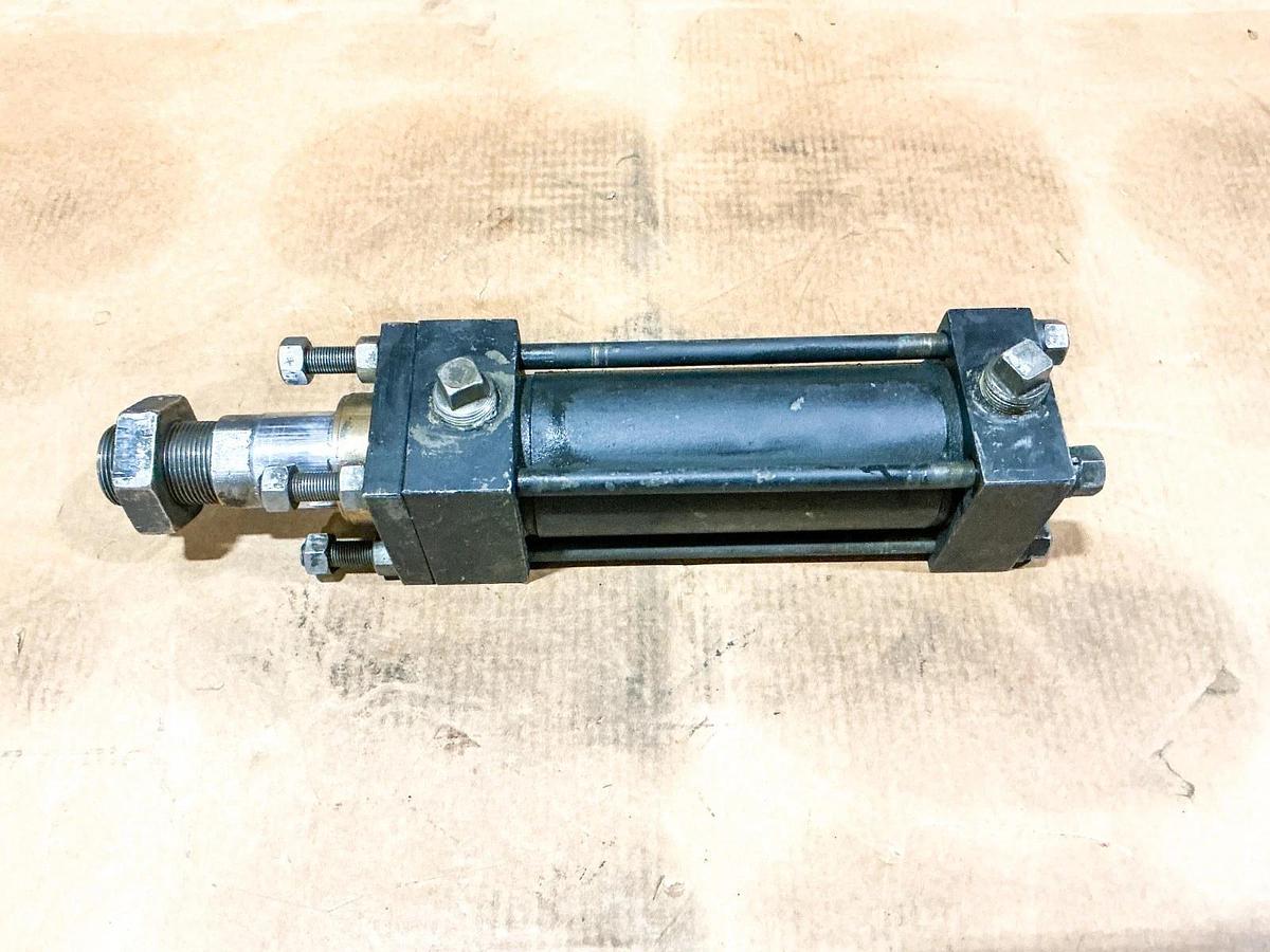 Used Parker Hannifin TB-2H28 Pneumatic Cylinder 3000PSI 6” Stroke 2-1/2” Bore