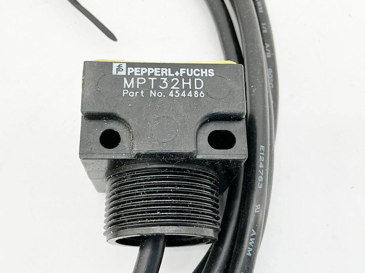 New Pepperl + Fuchs MPT32HD Photoelectric Base Module 10-30VDC 250mA 454486