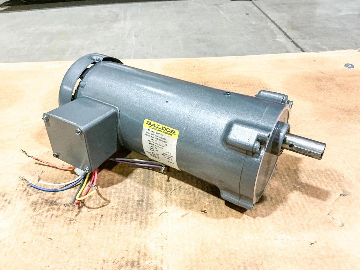 New Baldor GMP3338 Gear Motor 1/3HP 460V 3PH 5:1 Ratio 345RPM