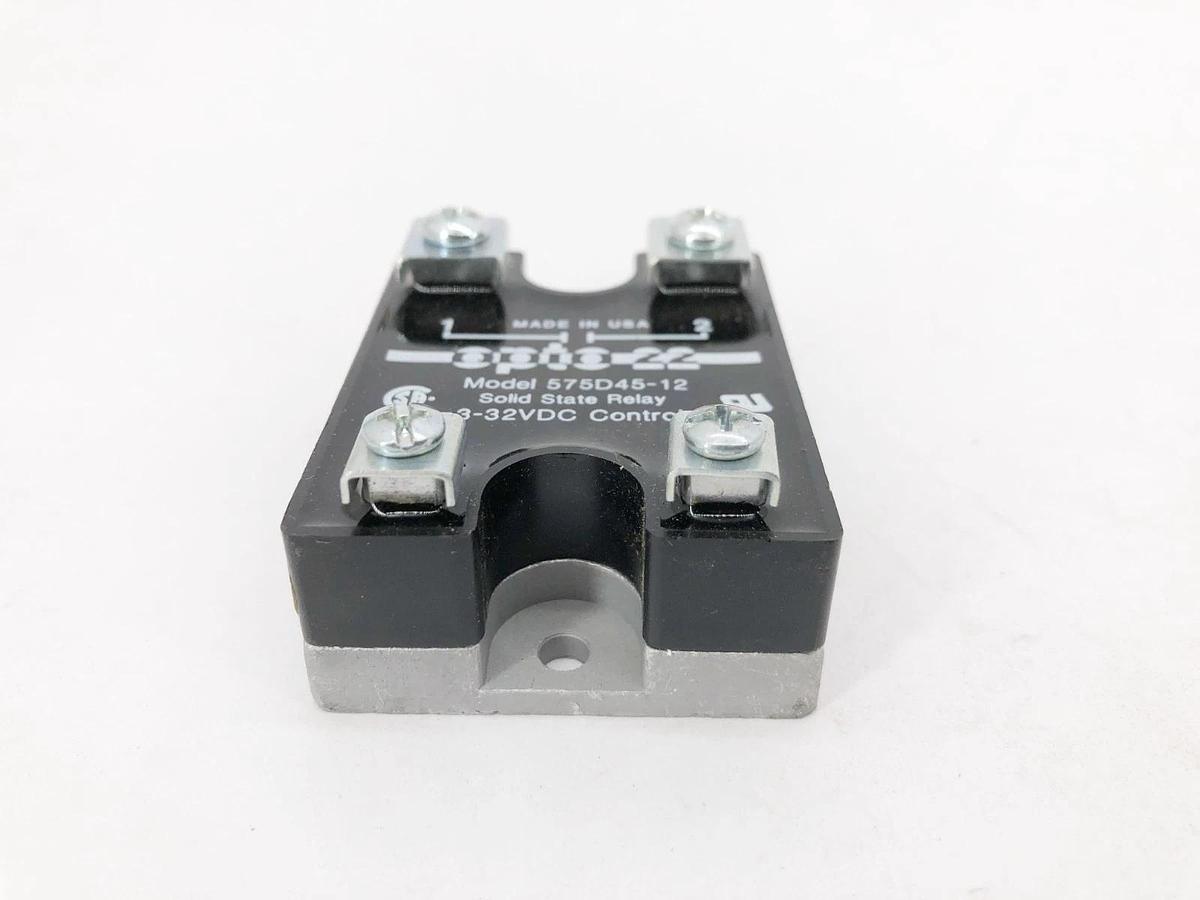New Opto 22 575D45-12 Solid State Relay 3-32VDC Control - No Box