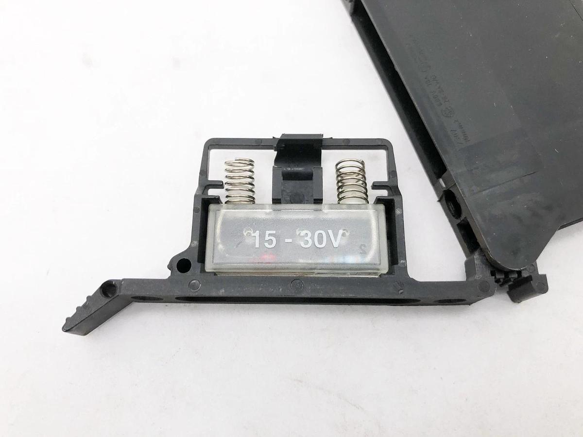 Used Lot of 10 Phoenix Contact UK6,3-HESI Fuse Holder Terminals 15-30V - No Fuse