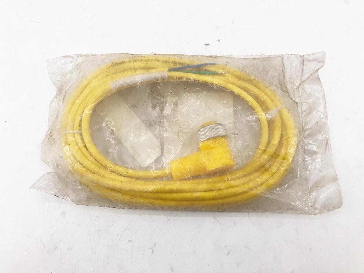 New Turck WKM 30-4M Single-Ended Mating Cable Right Angle Female U2312-01