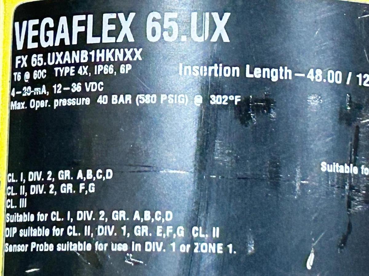 Used Vega VEGAFLEX 65.UX Level Sensor 20mA 36V 40Bar 580PSIG 48"L FX 65.UXANB1HKNXX