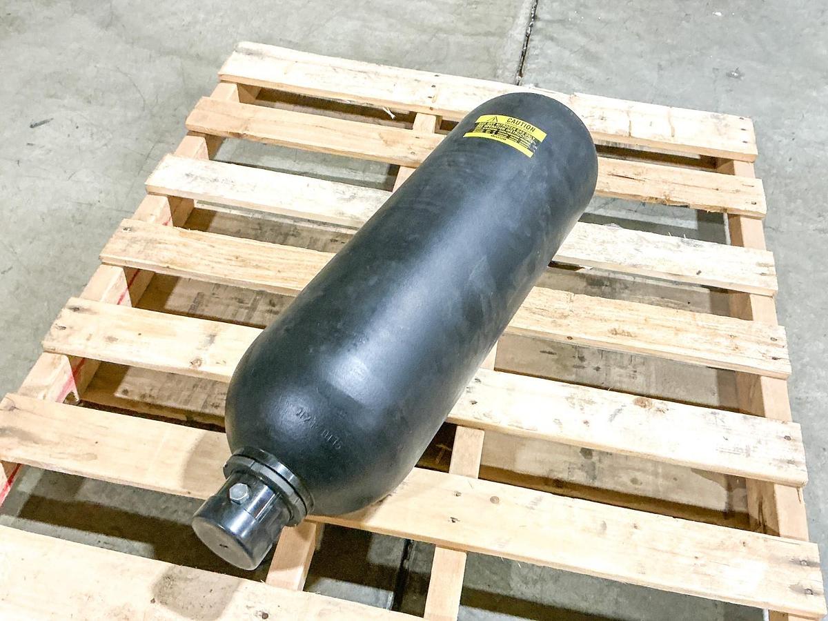 New Hydac 2054006 Accumulator Bladder SB330-20A1/112S-210C 3000PSI - No Box