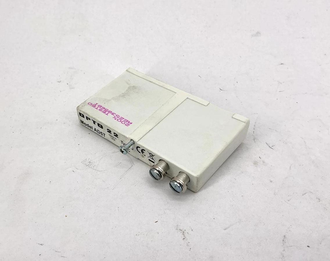 New OPTO 22 AD5T I/O Module J Thermocouple Res 12-Bit Type J