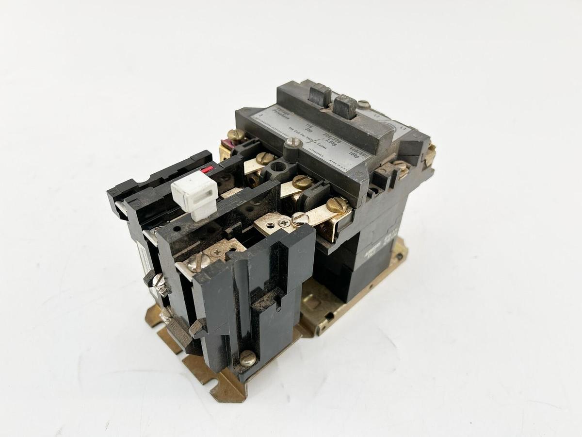 Used Westinghouse A200M1CAC Motor Starter 3P 3 Phase 120V Size1 27A