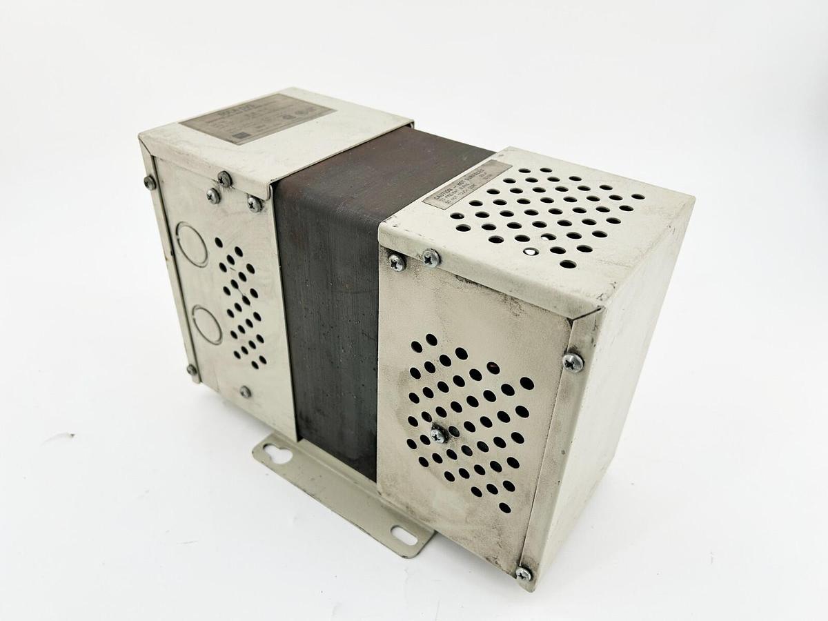 Used Sola 23-23-125-8 Constant Voltage Sine Wave Output 520V 60Hz 3.2A