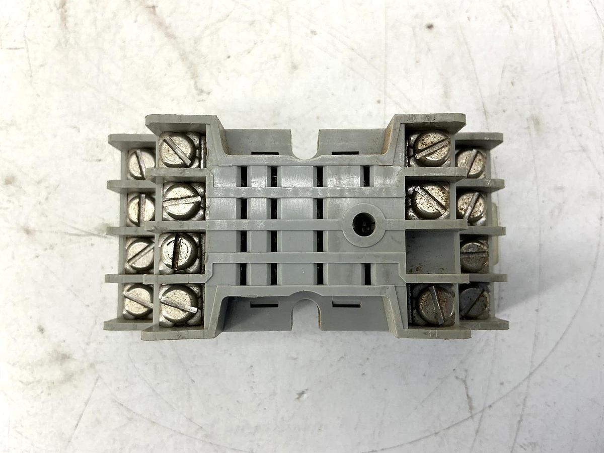 Used Lot of 5 Unbranded SY4S-05 Relay Socket 14-Pin 7A 300V SY4S05 29077