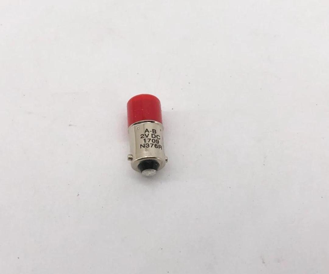 New Allen-Bradley 800T-N376R Red Pilot Light LED Lamps 2VDC - No Box