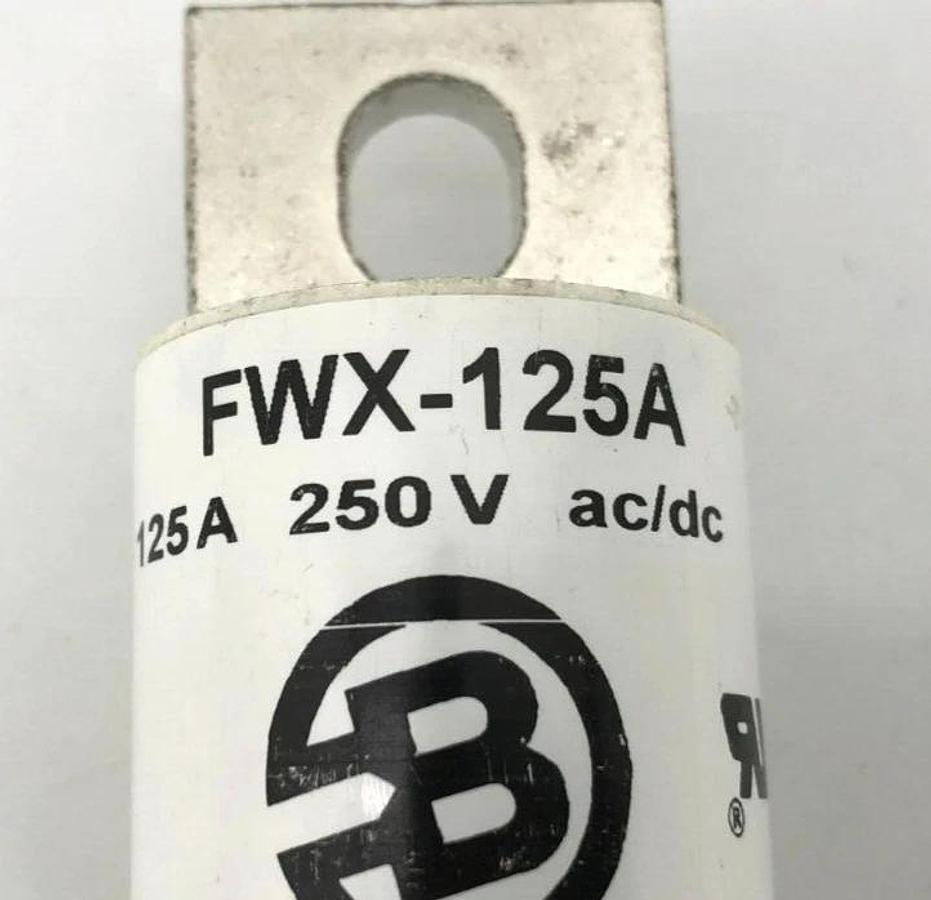 New Bussmann FWX-125A Semiconductor Fuse 125A 250VAC/DC - No Box