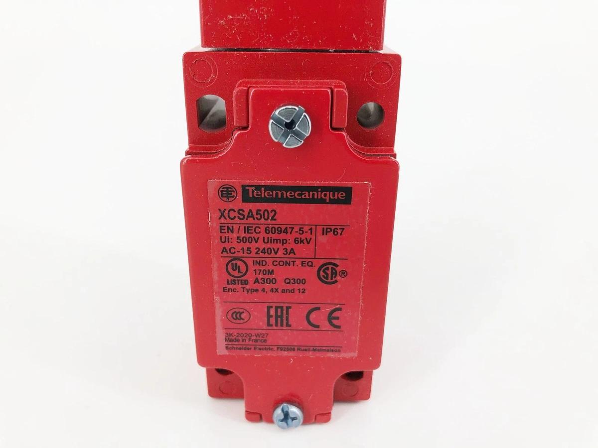 New Telemecanique XCSA502 Safety Limit Switch 500V AC15 240V 3A 071889 (No Key)