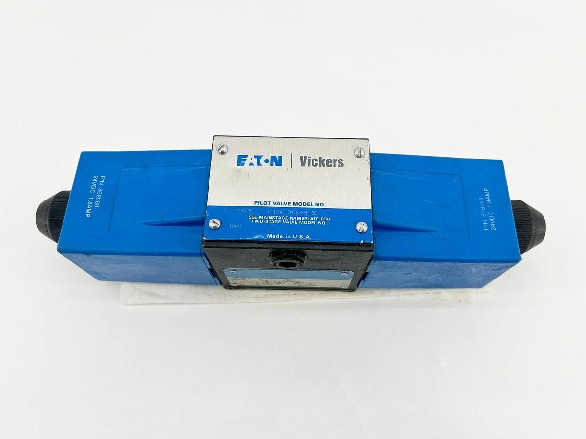 New Eaton Vickers DG4S4-016C-H-60 Directional Control Valve 24V coils - No Box