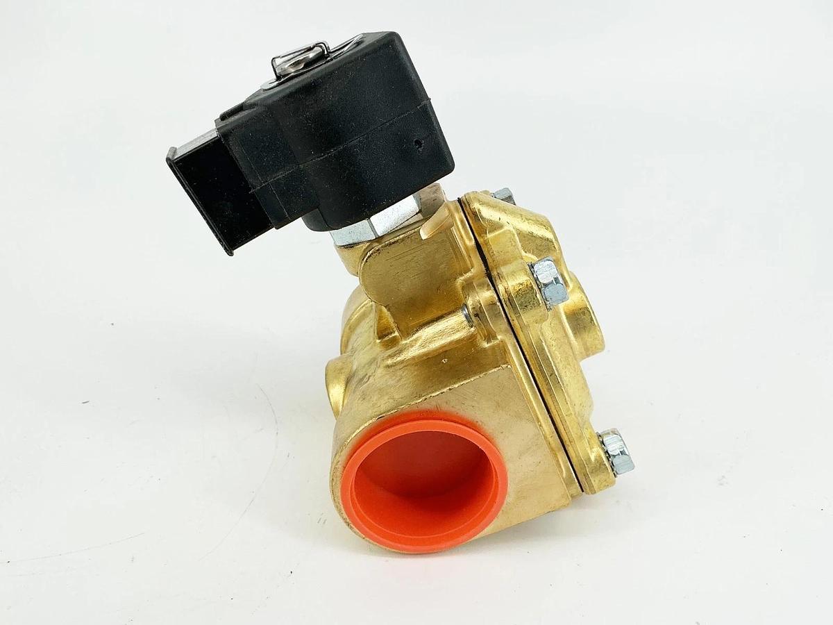New Parker 20F24C2172A3FPH80 Solenoid Valve 1-1/4" NPT 24VDC 11.5W