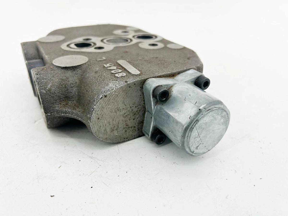 Used Parker Gresen 08650481 Hydraulic Valve Work Section 42-16-04