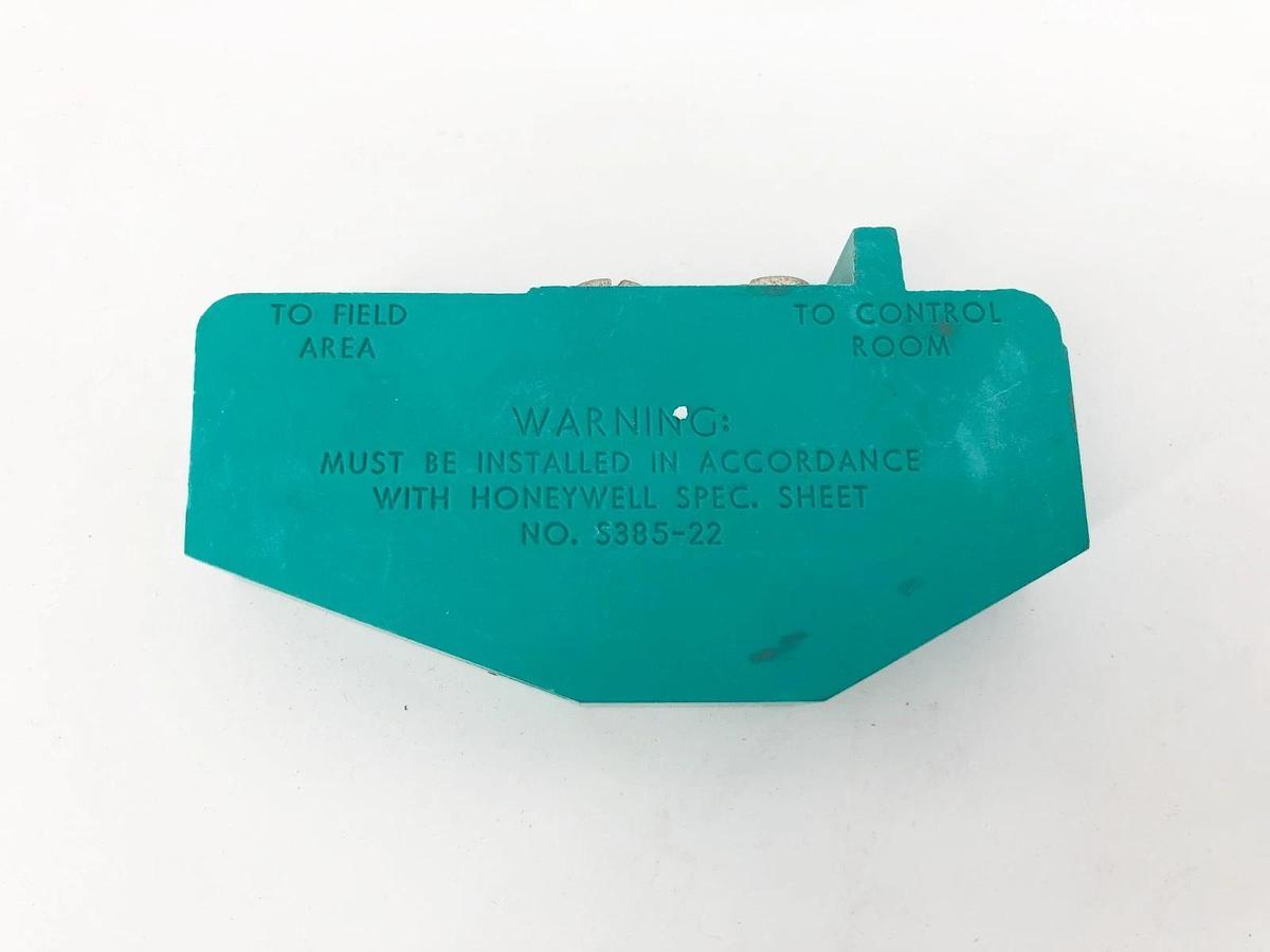 Used Honeywell 38545-0000-0110-113-F5B5 Safety Barrier 1-5VDC 4-20mA Vutronik