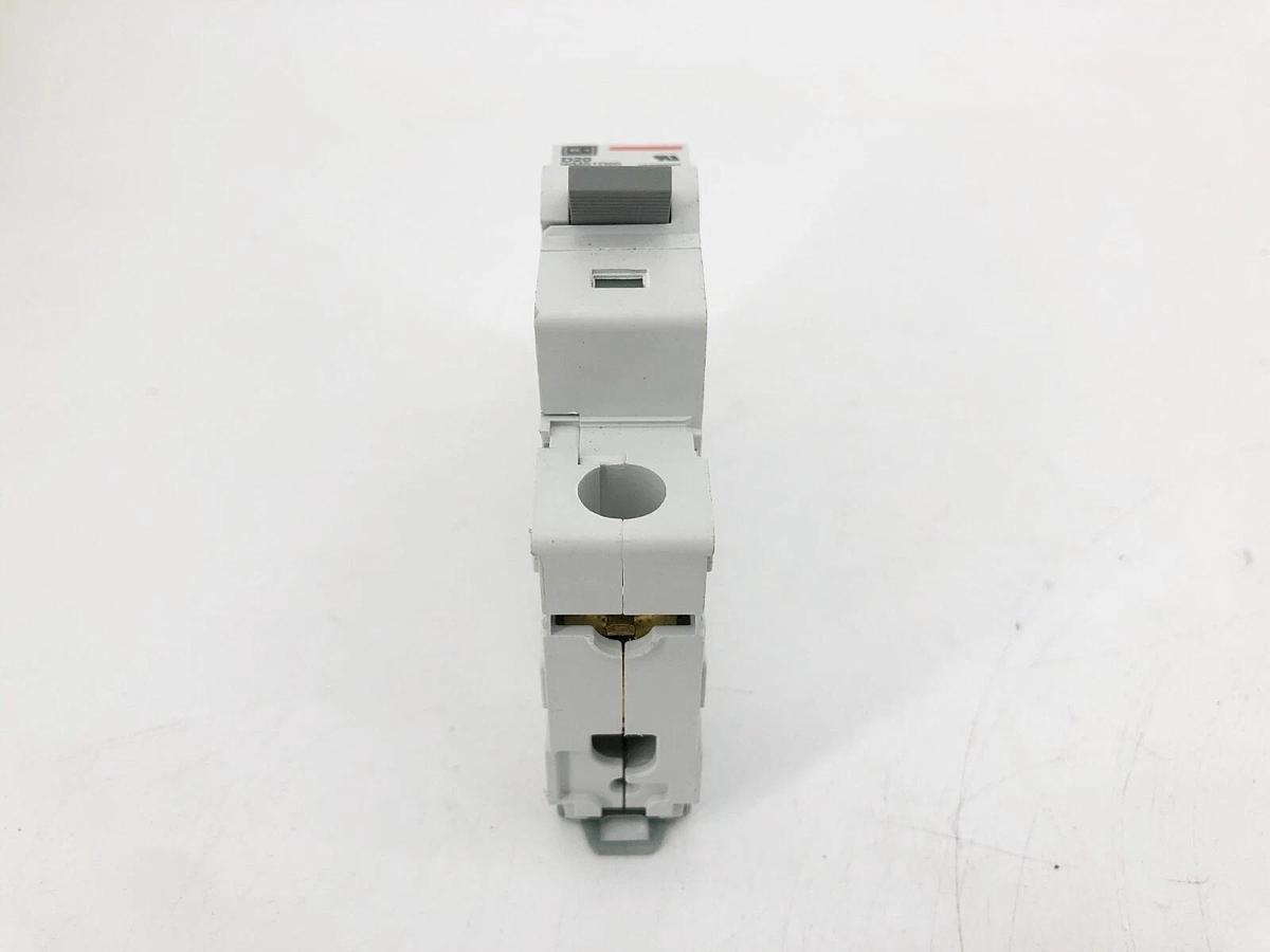 Lot of 2 New Cutler Hammer WMS1D20 Circuit Breakers 20A 240V 1P - No Box