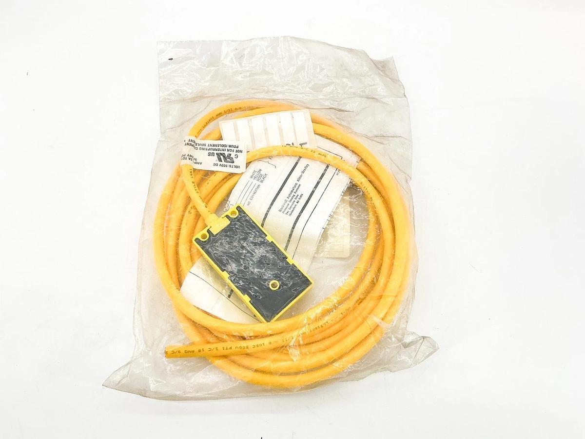 New Allen Bradley 898D-56PT-A5 6 Micro Outlet Junction 300V Ser.A