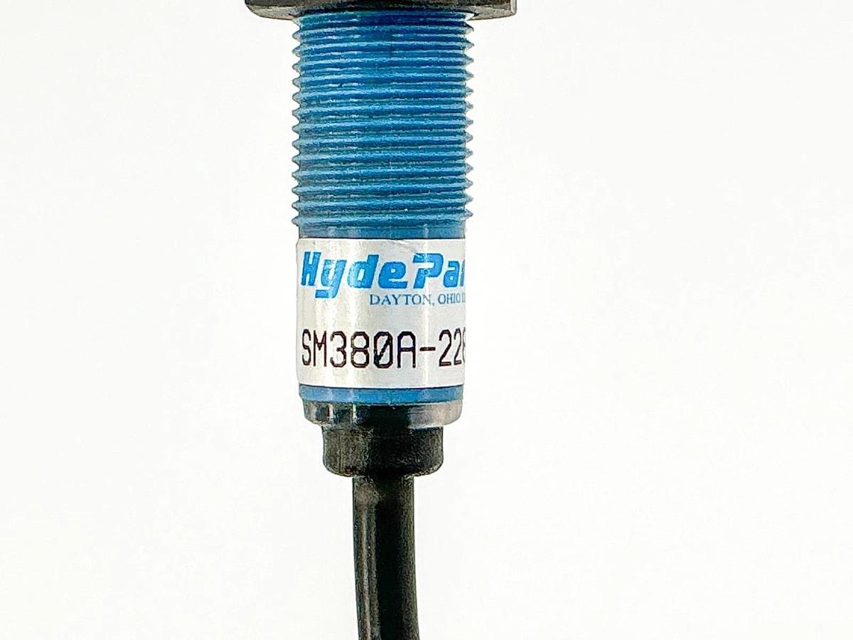 New Hydepark SM380A-228-00 Proximity Sensor 12-24VDC - No Box