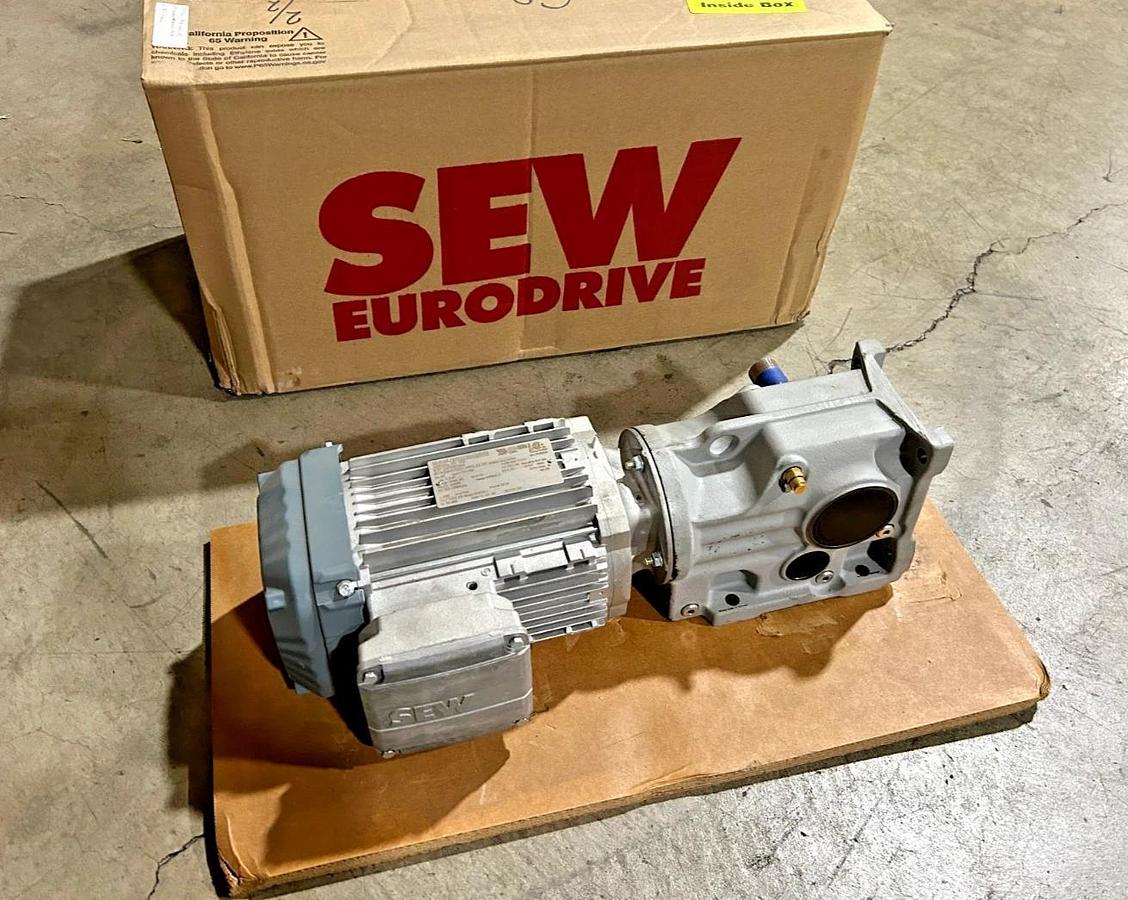 New SEW Eurodrive K37 DRN80M4 Gearmotor Inverter Duty VPWM 230/460V 1751/440rpm