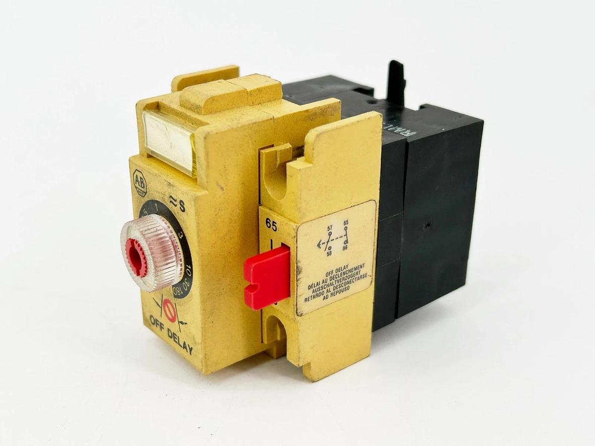 Used Allen Bradley 196-FTB Pneumatic Timer 180Sec For Contactor