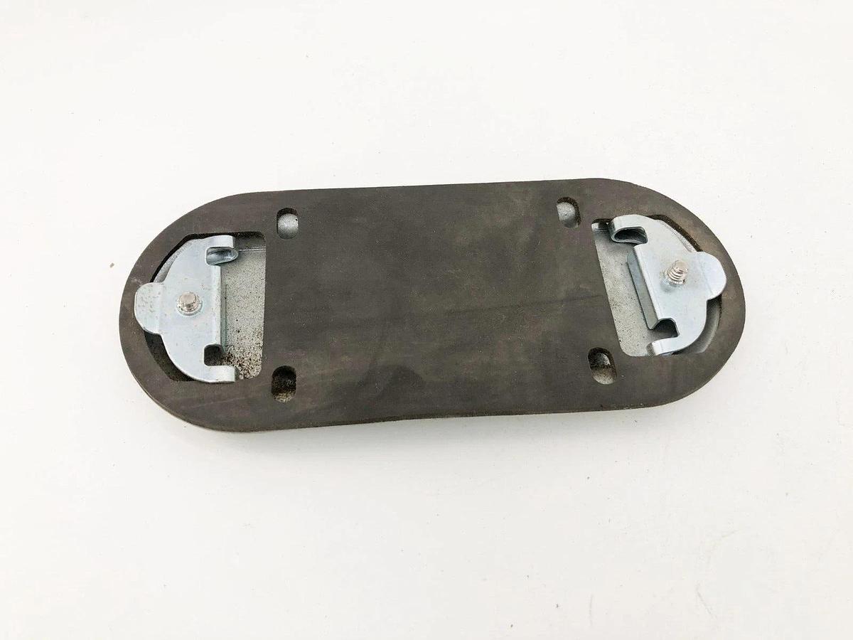 Lot of 2 New Killark 670 Steel Conduit Body Covers 2" Form 7