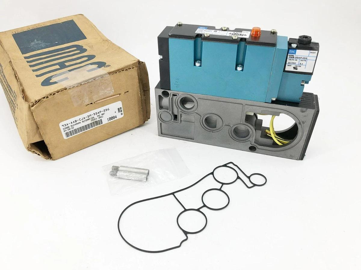 New MAC Valves 93A-AAB-CJA-DM-DDAP-2DG Solenoid Valve 120psi 24VDC Coil