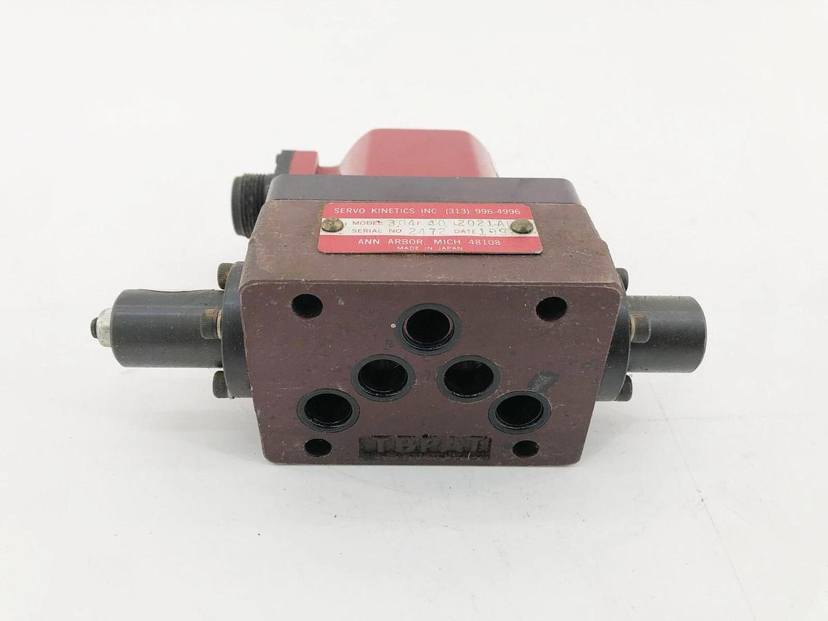 Used Servo Kinetics 304F40L2021AR Servo Valve