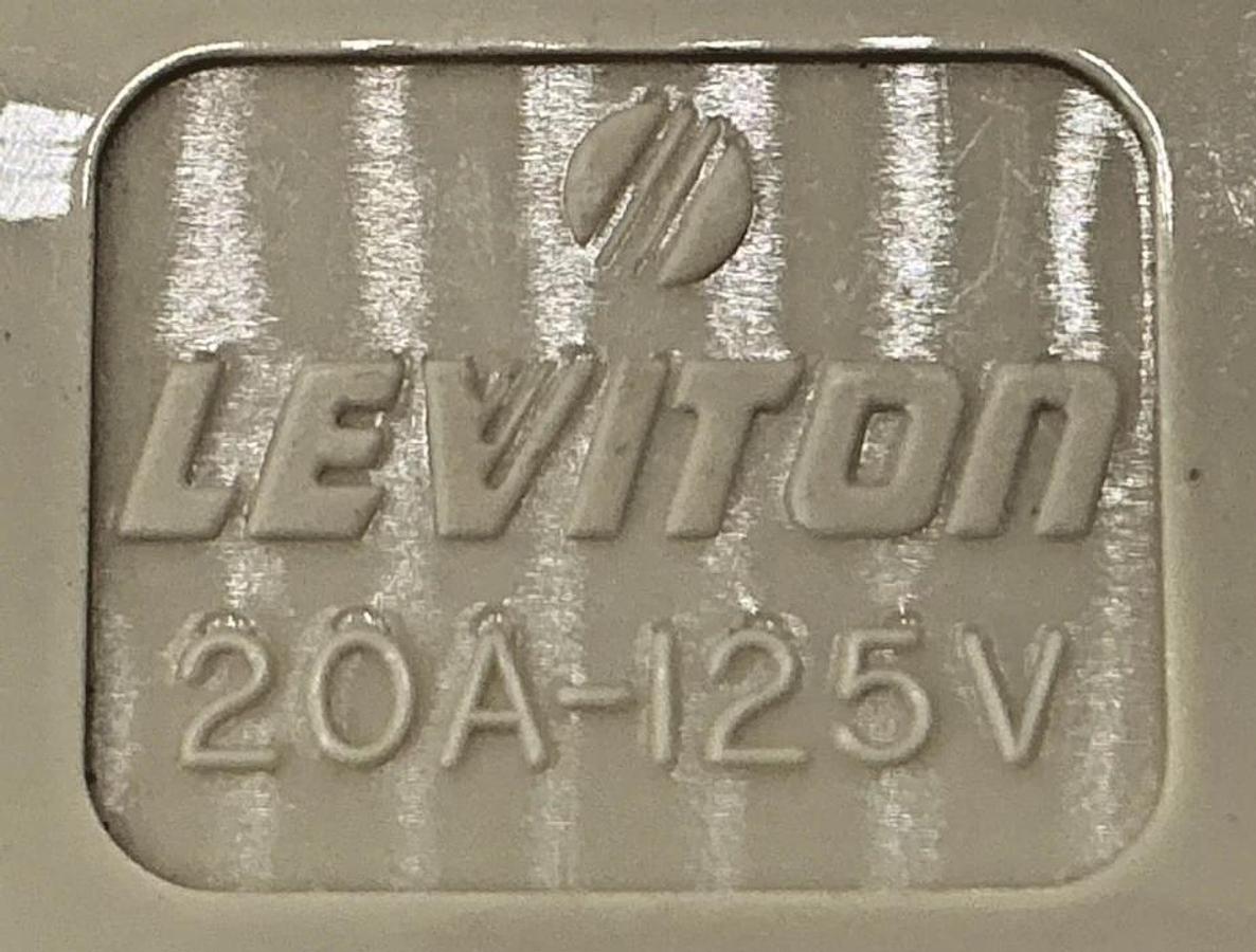 New Leviton 21254-I Grounding 4-in-1 Receptacle 2P 3-Wire 20A 125V - No Box