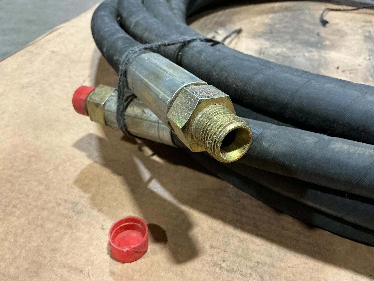 New 6122053-050 Blast Hose 50~inch 1/2" Connection No Box