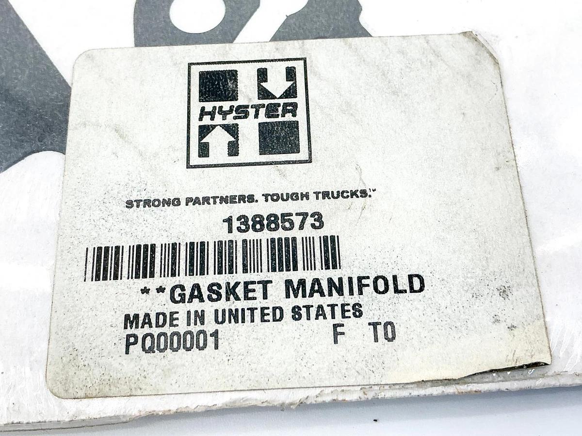 New Lot of 2 Hyster 1388573 Manifold Gasket